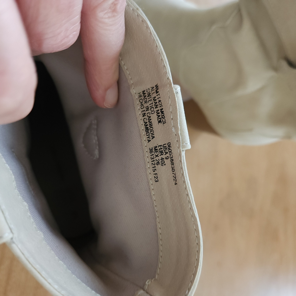 Elegant Tan Women's Country BOOTS SIZE 9.5. SOFT TO TOUCH. - Picture 9 of 12